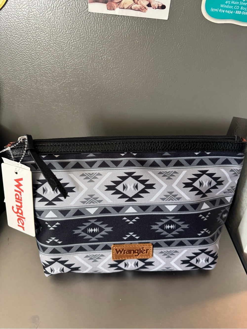 Wrangler Brown Lined Cosmetic Pouch